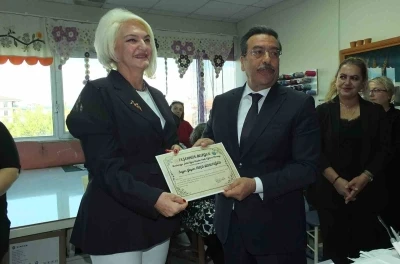 Balıkesir’de kadın hayırsevere Kaymakam teşekkürü
