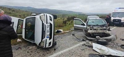 Balıkesir&rsquo;de trafik kazası: 5 yaralı
