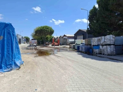 Balıkesir&rsquo;de yere d&ouml;k&uuml;len kimyasal madde paniğe neden oldu
