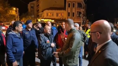 Balıkesir Valisi Ustaoğlu: &quot;Can kaybı bulunmuyor&quot;
