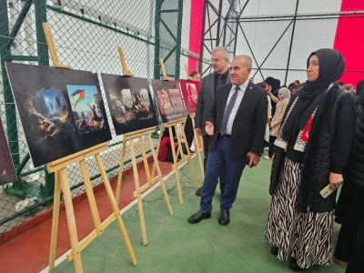 Balıkesirli öğrencilerden Filistin ve Gazze’ye destek
