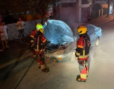 Bandırma’da araç yangını söndürüldü
