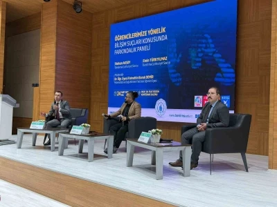 Bandırma&rsquo;da bilişim su&ccedil;ları paneli d&uuml;zenlendi

