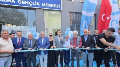 Bandırma&rsquo;da gen&ccedil;lik merkezi hizmete a&ccedil;ıldı
