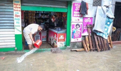 Bangladeş&rsquo;te muson yağışlarında can kaybı 51&rsquo;e y&uuml;kseldi
