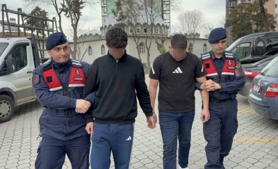 Banyoda tavan arasına gizlenen 7 bin uyuşturucu hap ele ge&ccedil;ti
