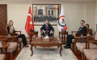 &rsquo;Barbie Kaymakam&rsquo; vali yardımcısı oldu
