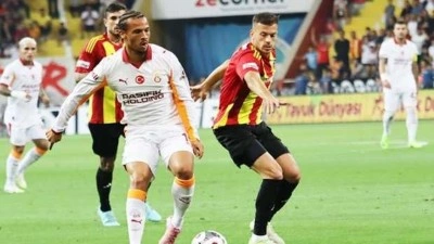 Barış yok Eren var! Galatasaray, Kayseri'de farka koştu