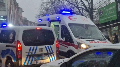 Bartın&rsquo;da bı&ccedil;aklı kavga: 1 yaralı
