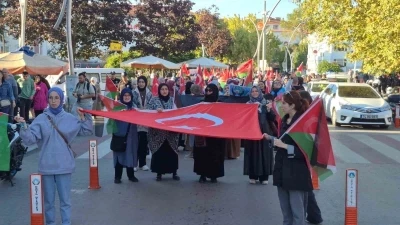 Bartın’da Sumud filosuna destek yürüyüşü
