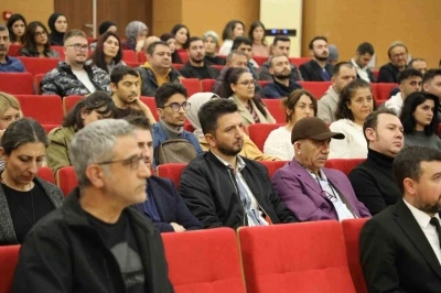 BARÜ’de &quot;Malazgirt’i Yeniden Keşfetmek&quot; konferansı düzenlendi
