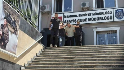 Başakşehir&rsquo;de boş arazide taşla &ouml;ld&uuml;r&uuml;lm&uuml;ş kadın cinayetinde yeni detaylar ortaya &ccedil;ıktı
