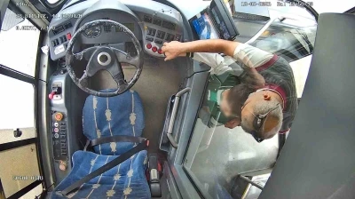 Başakşehir&rsquo;de kaybolan &ccedil;ocuk İETT şof&ouml;r&uuml;n&uuml;n dikkatiyle ailesine kavuştu
