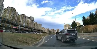 Başakşehir’de yol verme kavgasında akıl almaz olay
