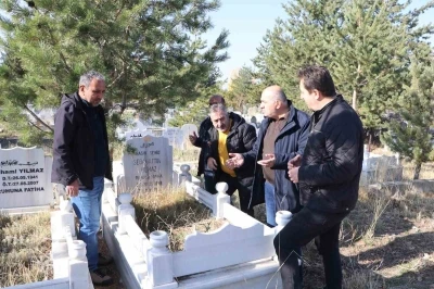 Basın şehidi Sebahattin Yılmaz mezarı başında anıldı
