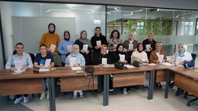 Başiskele&rsquo;de kitapların iyileştirici g&uuml;c&uuml; konuşuldu
