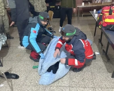 Başkale&rsquo;de hipotermi ş&uuml;phesi olan 2 g&ouml;&ccedil;men kurtarıldı
