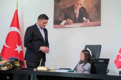 Başkan Acar 23 Nisan&rsquo;da koltuğunu devretti
