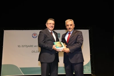 Başkan Ahmet Metin Genç: &quot;Türkçemizi ve dilimizi korumak sadece kültürel bir tercih değildir, zorunluluk ve milli vazifedir&quot;
