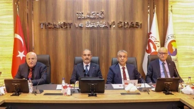 Başkan Alan, "&Uuml;reten, b&uuml;y&uuml;yen ve gelişen bir Elazığ i&ccedil;in daha g&uuml;&ccedil;l&uuml; ve daha kararlı adımlarla geleceğe y&uuml;r&uuml;yoruz"
