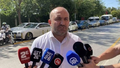 Başkan Albayrak: &quot;Bu dubaları boydan boya yapmanın anlamı ne?&quot;
