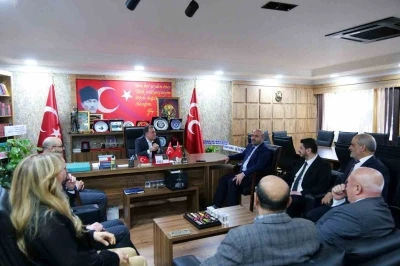Başkan Albayrak "Cumhur İttifakı olarak Eskişehir&rsquo;imiz i&ccedil;in omuz omuza, birlik ve beraberlik i&ccedil;inde &ccedil;alışmaya devam edeceğiz"
