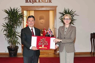 Başkan Aras, İngiltere B&uuml;y&uuml;kel&ccedil;isi Morris&rsquo;i ağırladı
