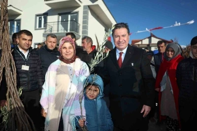 Başkan Aras: "Kırsalda &uuml;retim varsa, kentte bereket vardır"
