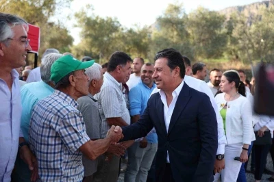 Başkan Aras &quot;Önemli olan halka dokunan projeler yapmak&quot;
