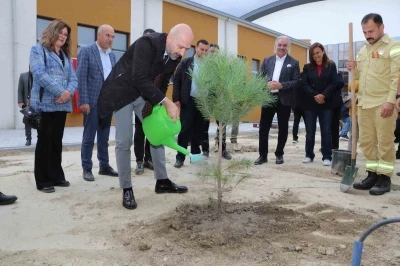 Başkan Arıkan: &quot;Orman yoksa su da yok, yaşam da yok&quot;
