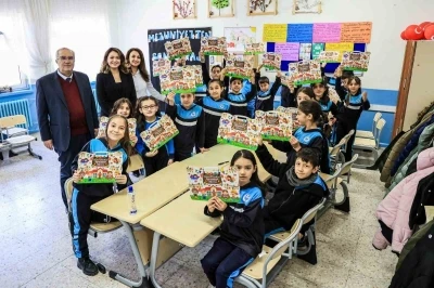 Başkan Arslan &ouml;ğrencilerin karne sevincine ortak oldu
