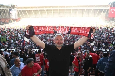 Başkan Aşgın&rsquo;dan &Ccedil;orum FK taraftarlarına destek &ccedil;ağrısı
