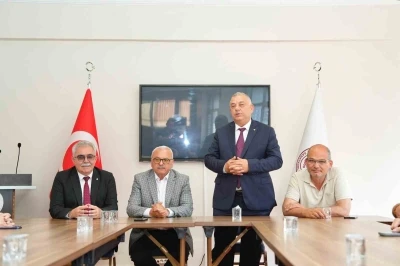 Başkan Bıyık "D&uuml;zce&rsquo;nin ekonomisine hizmet etmeye devam edeceğiz"
