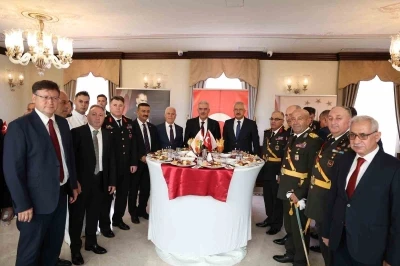 Başkan Bozbey, &quot;Bu coşkuya tüm Bursalıları davet ediyorum&quot;
