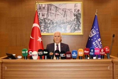 Başkan Bozbey: &quot;Bursa’nın kurtuluşu kutlu olsun&quot;
