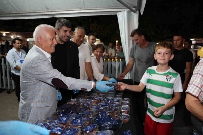 Başkan Bozbey: &quot;Mevlid Kandili, tüm hemşehrilerimize ve insanlığa hayırlar getirsin&quot;
