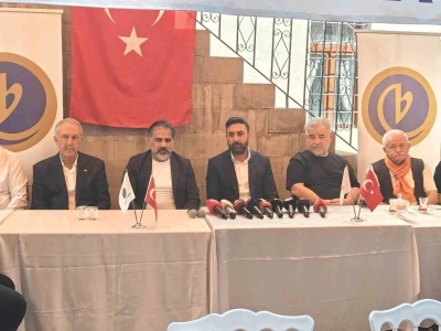 Başkan Bulut: &quot;Bizim popüler gündemler dışında ilgileneceğimiz çok daha büyük gündemler var&quot;
