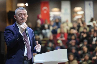 Başkan B&uuml;y&uuml;kakın: "İ&ccedil;imiz kan ağlıyor"
