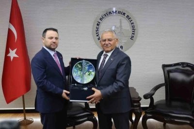 Başkan B&uuml;y&uuml;kkılı&ccedil;, Bakan G&uuml;rlek&rsquo;i ağırladı: "Kayseri, bir cazibe merkezi"
