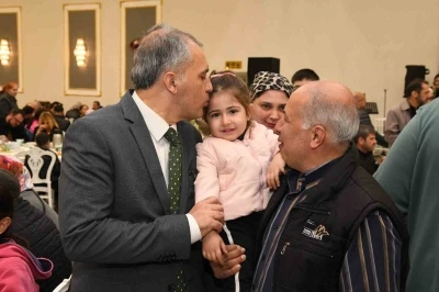 Başkan &Ccedil;enet, engelli bireyler ve aileleriyle iftarda buluştu
