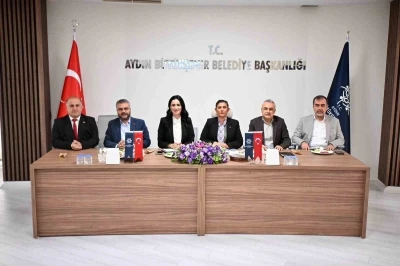 Başkan Çerçioğlu, İncirliovalı muhtarlar ile bir araya geldi
