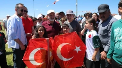 Başkan &Ccedil;olakbayrakdar&rsquo;dan yaz boyunca daha fazla etkinlik m&uuml;jdesi
