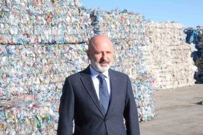 Başkan &Ccedil;olakbayrakdar: "&Ccedil;evreye duyarlı nesiller, g&uuml;&ccedil;l&uuml; yarınların teminatıdır"
