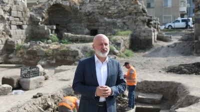 Başkan &Ccedil;olakbayrakdar: "Şehrimizin ilk medresesi, şehir akademisi kimliğiyle yeniden hayat bulacak"

