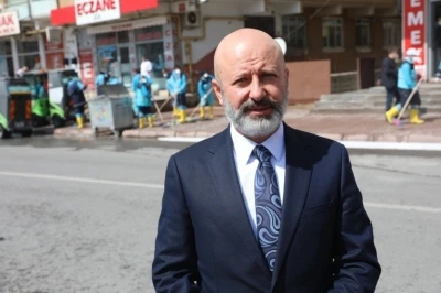 Başkan &Ccedil;olakbayrakdar: "Temizlikte de T&uuml;rkiye&rsquo;nin en modern filosu Kocasinan&rsquo;da"
