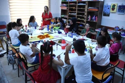 Başkan Çolakbayrakdar, &quot;Türkiye’yi yarınlara taşıyacak nesilleri yetiştiriyoruz&quot;
