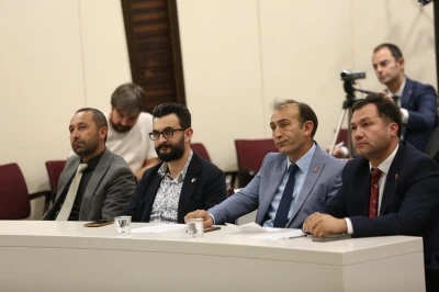 Başkan Çolakbayrakdar: Sporun ve sporcunun her zaman yanındayız&quot;
