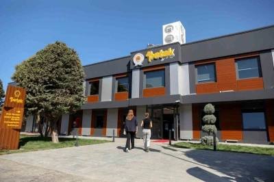 Başkan Doğan: "Petek Gen&ccedil; şehrimizin sembol markalarından birisi"
