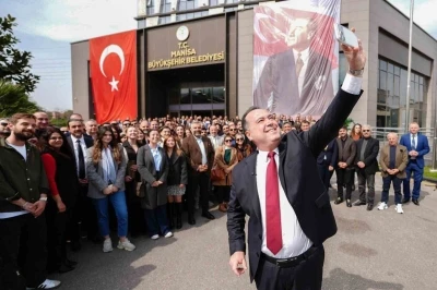 Başkan Dutlulu, B&uuml;y&uuml;kşehir ve MASKİ personeliyle bayramlaştı
