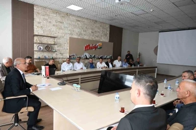 Başkan Er, muhtarların taleplerini dinledi
